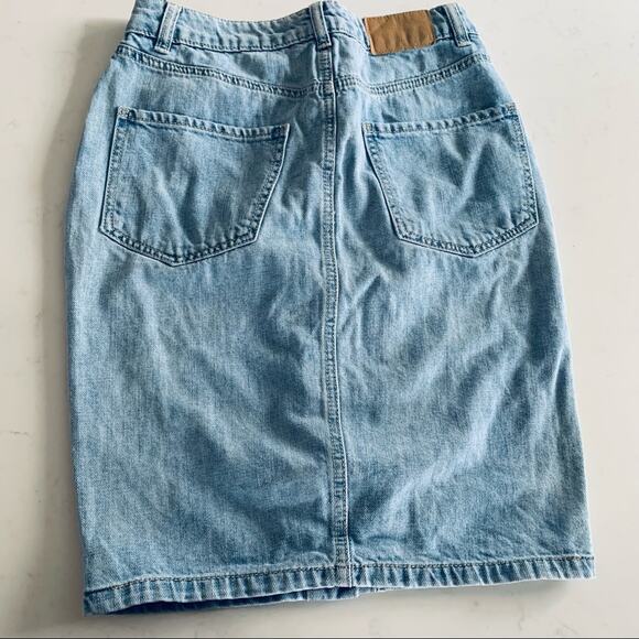 Vero Moda blue denim pencil skirt  button front size Small - Picture 7 of 7